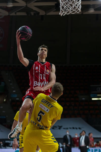 赛季前景与 赛季前景与